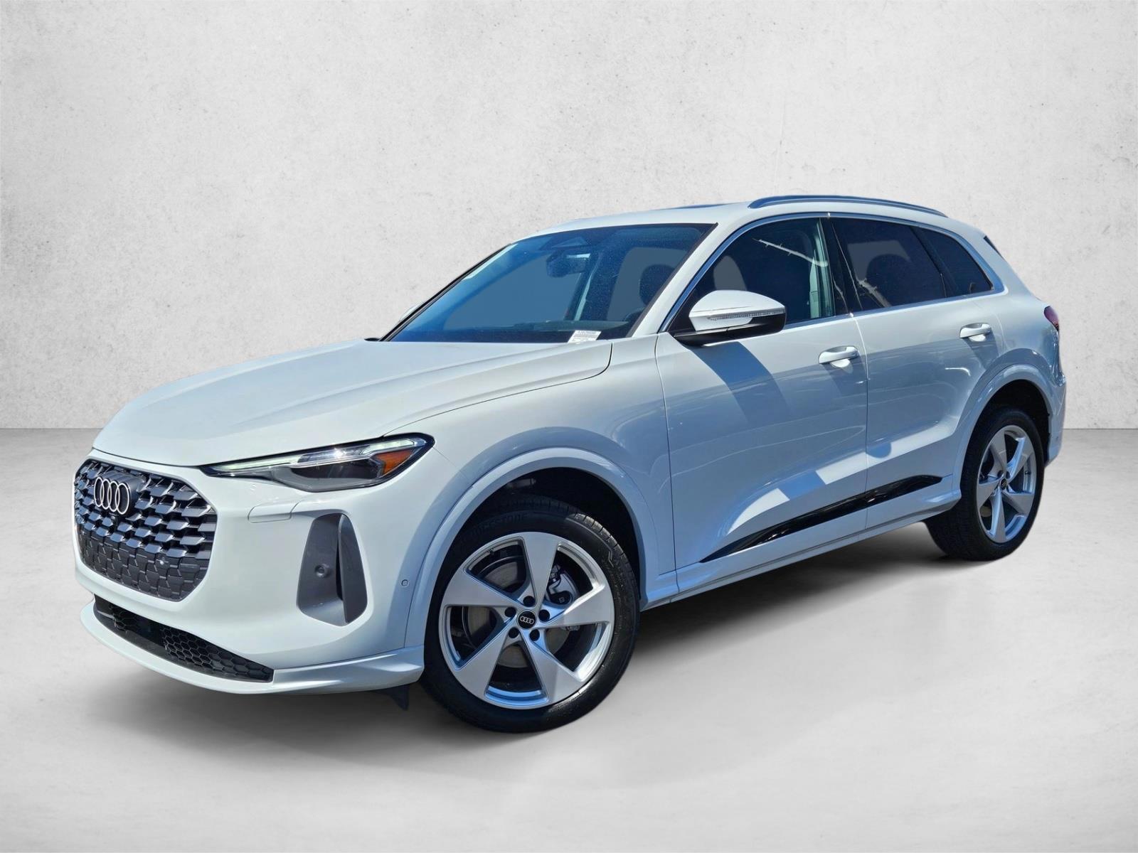 Thumbnail: 2026 Audi Q5 - 1