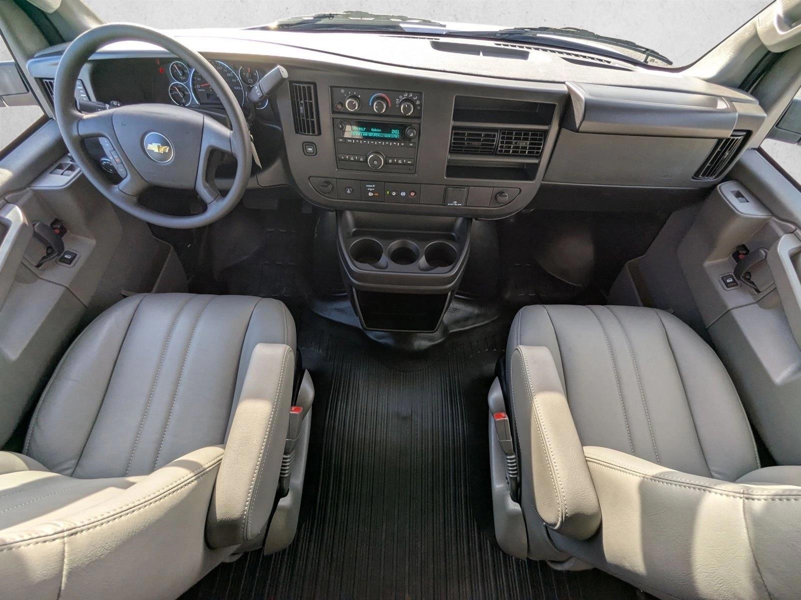 Thumbnail: 2025 Chevrolet Express - 3