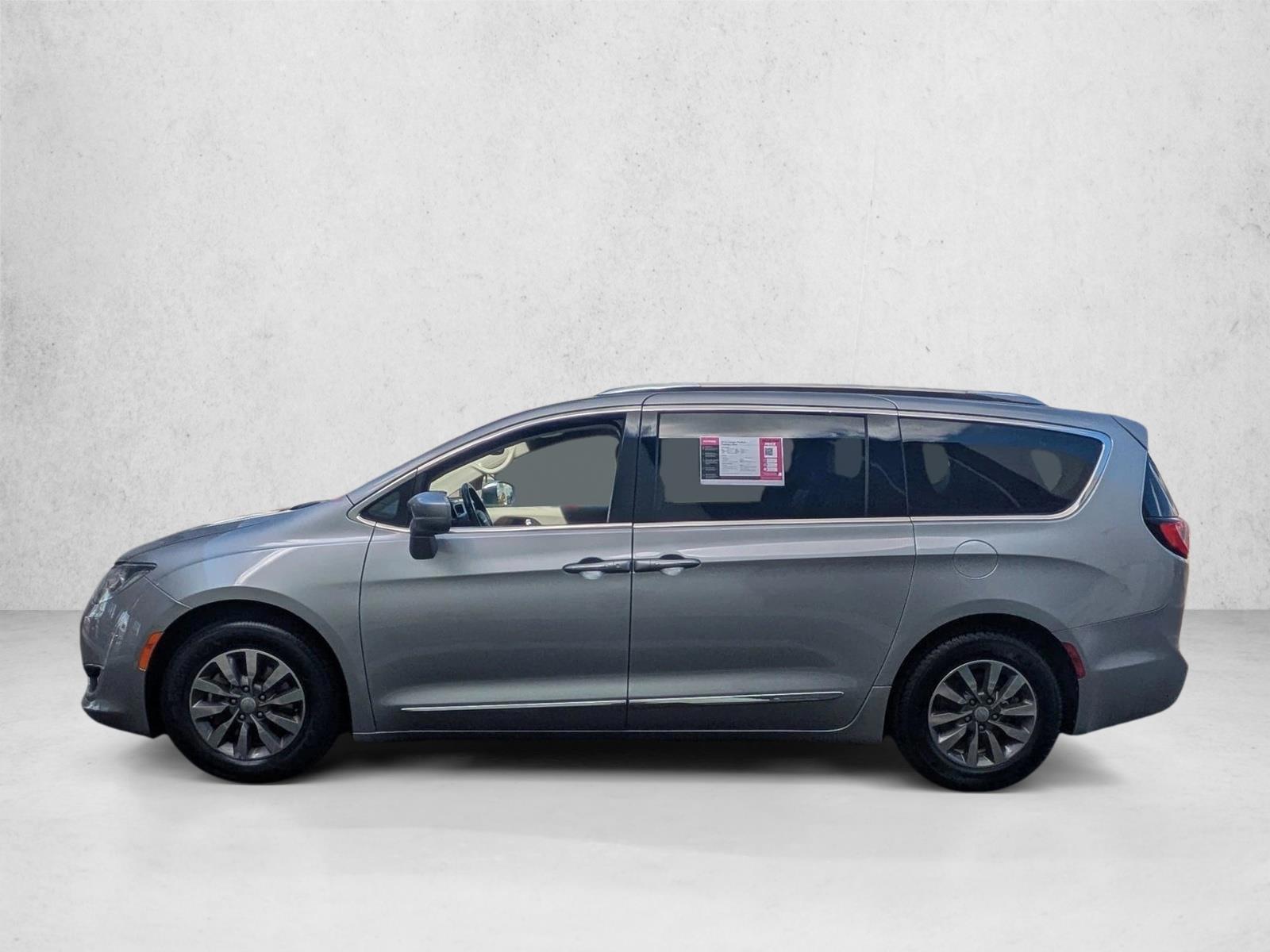 Thumbnail: 2019 Chrysler Pacifica - 2
