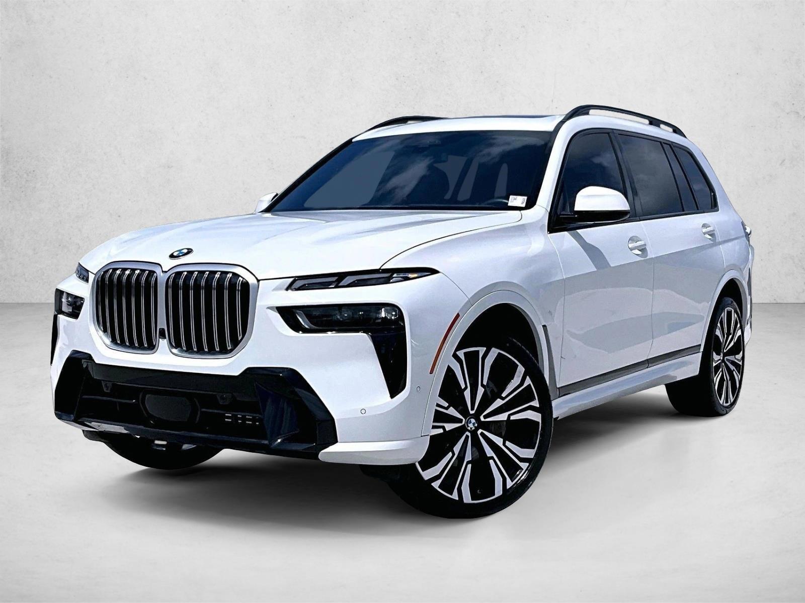 2023 BMW X7