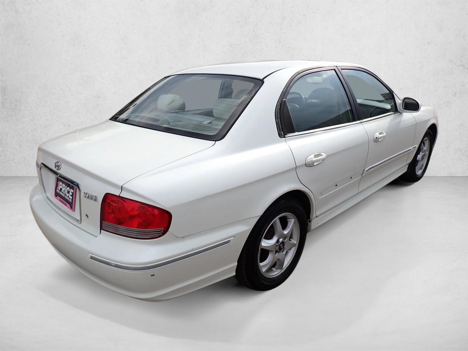 Thumbnail: 2005 Hyundai Sonata - 2