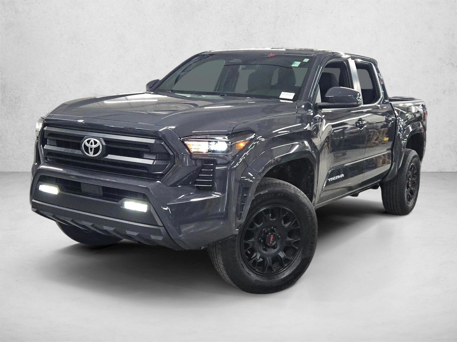 2025 Toyota Tacoma SR5 - Photo 1