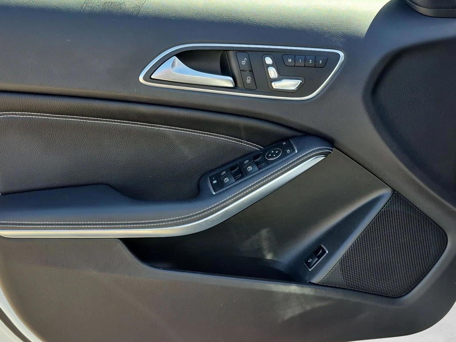 2020 Mercedes-Benz GLA GLA250 - Photo 9