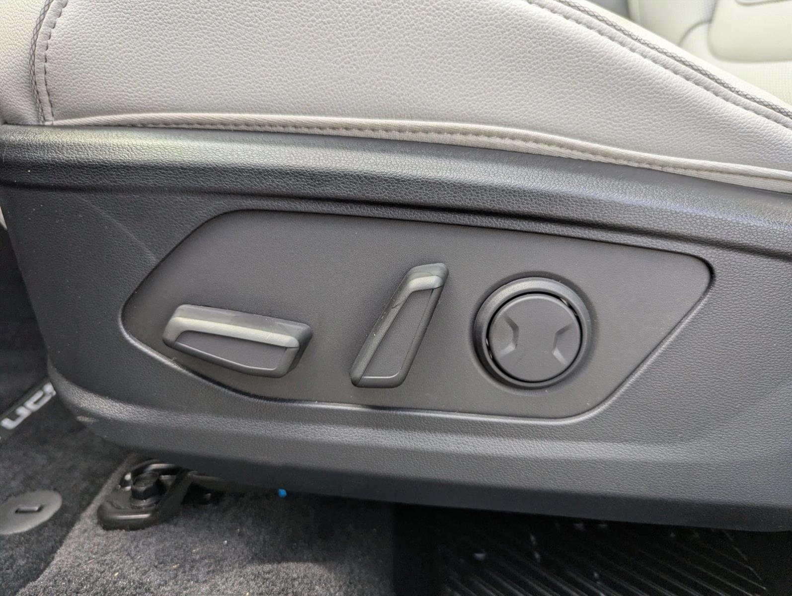 Thumbnail: 2026 Hyundai Tucson - 4