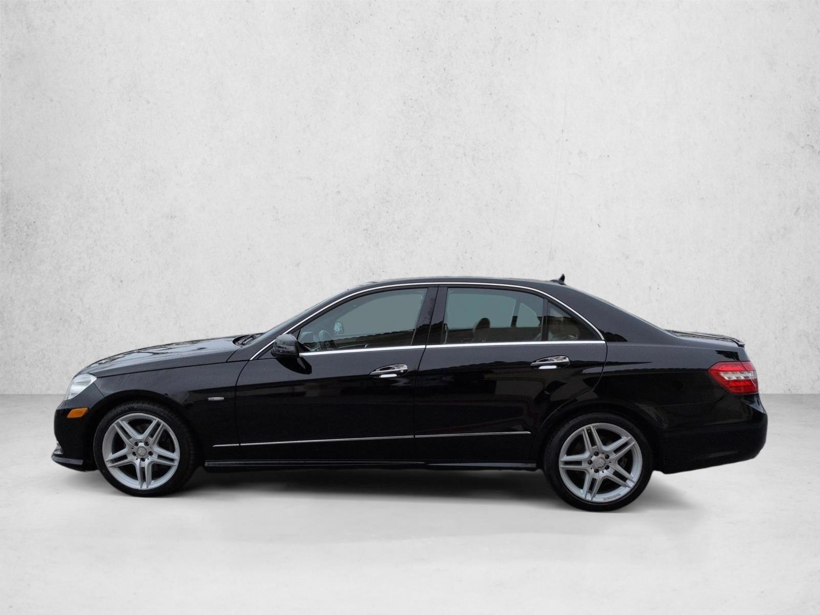 Thumbnail: 2012 Mercedes-Benz E-Class - 2