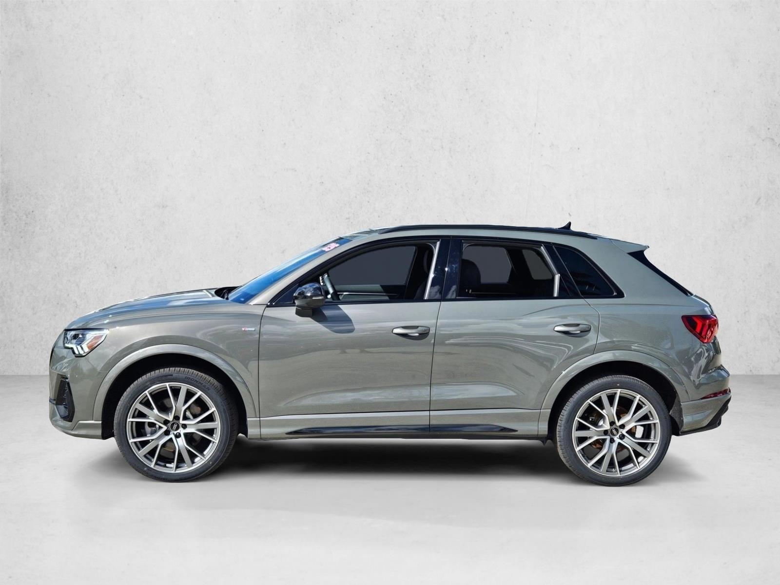 Thumbnail: 2025 Audi Q3 - 2