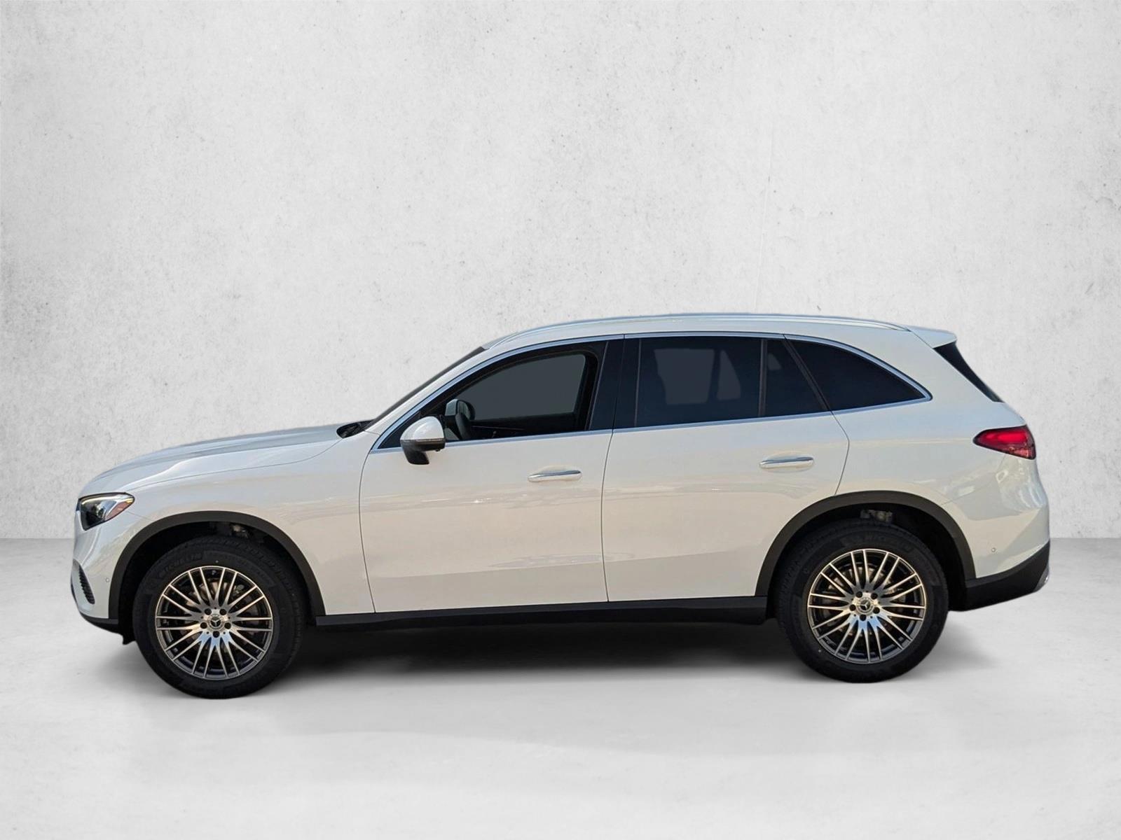 Thumbnail: 2026 Mercedes-Benz GLC - 2