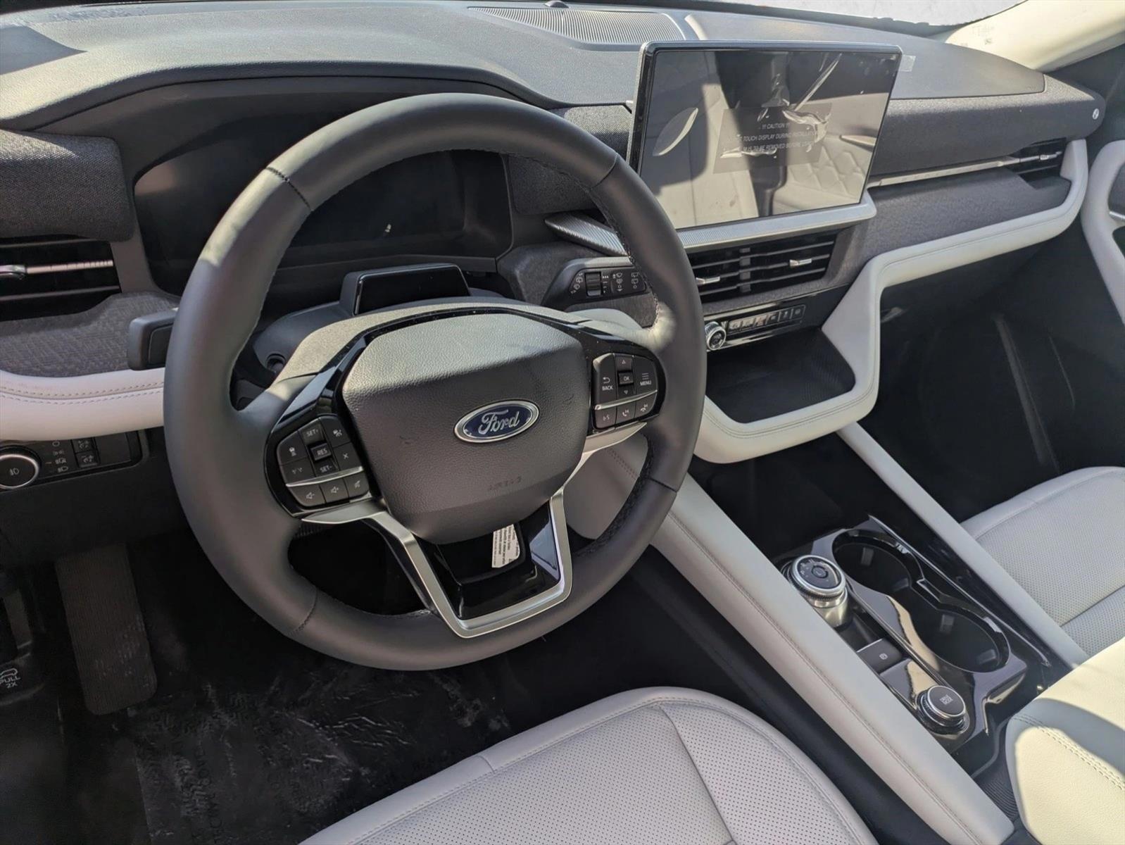Thumbnail: 2026 Ford Explorer - 3
