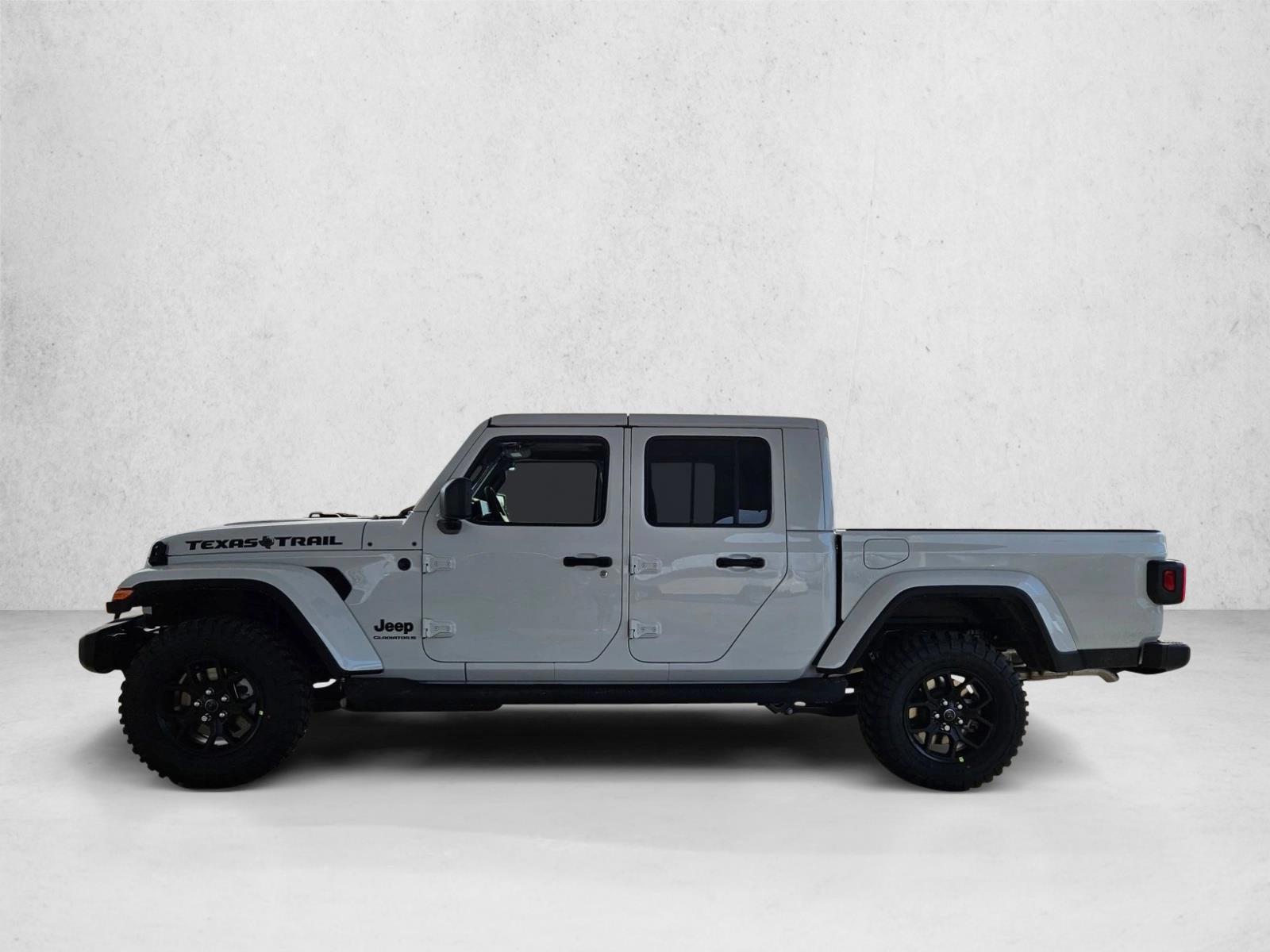 Thumbnail: 2026 Jeep Gladiator - 2
