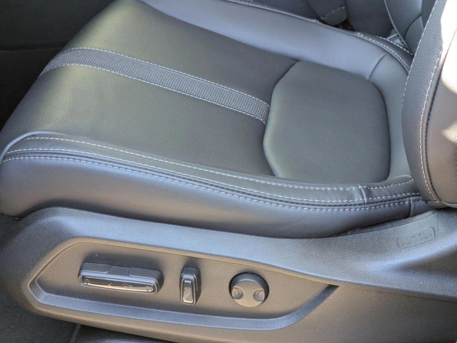 Thumbnail: 2025 Honda Pilot - 2