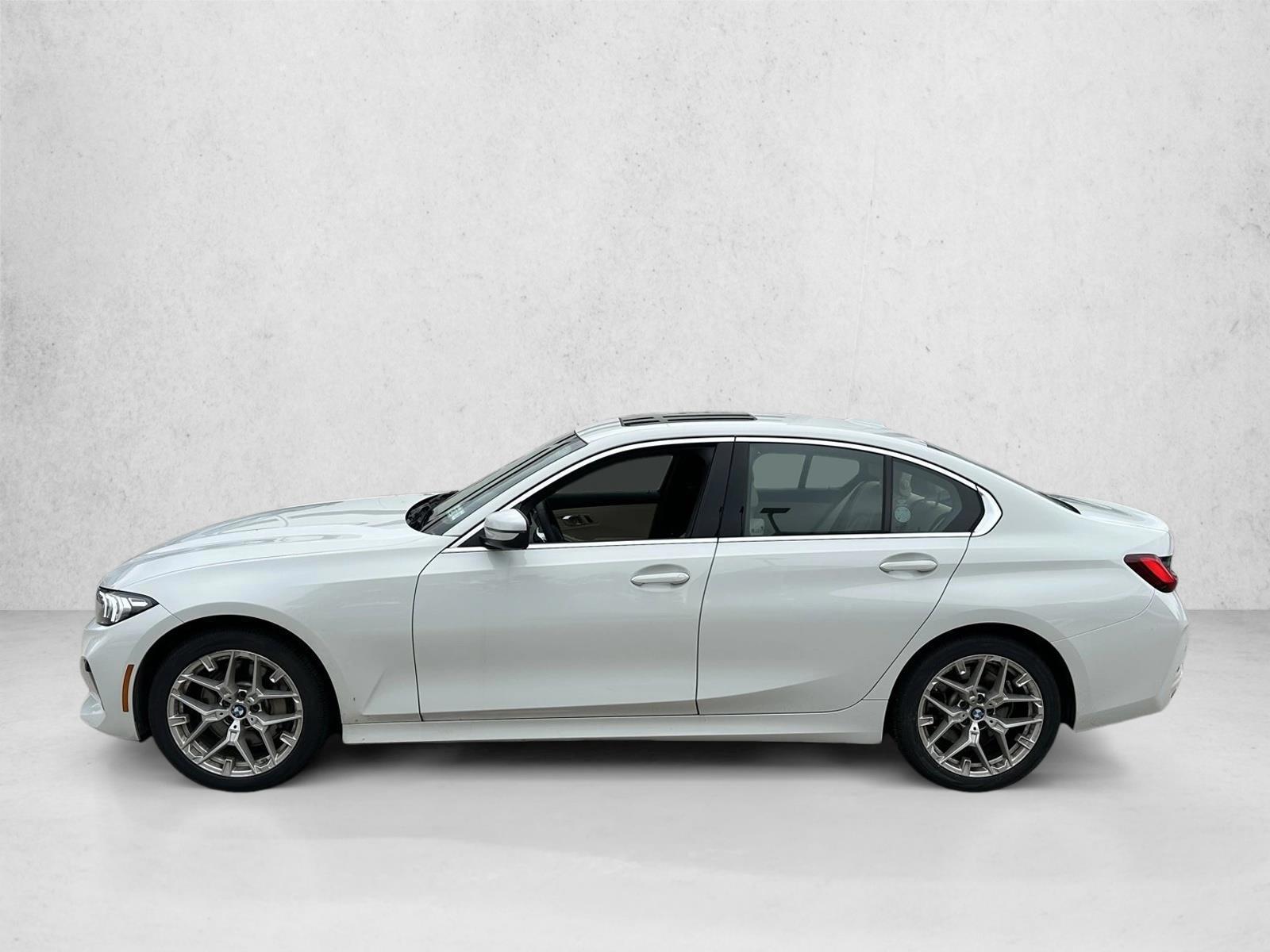 Thumbnail: 2026 BMW 3 Series - 2