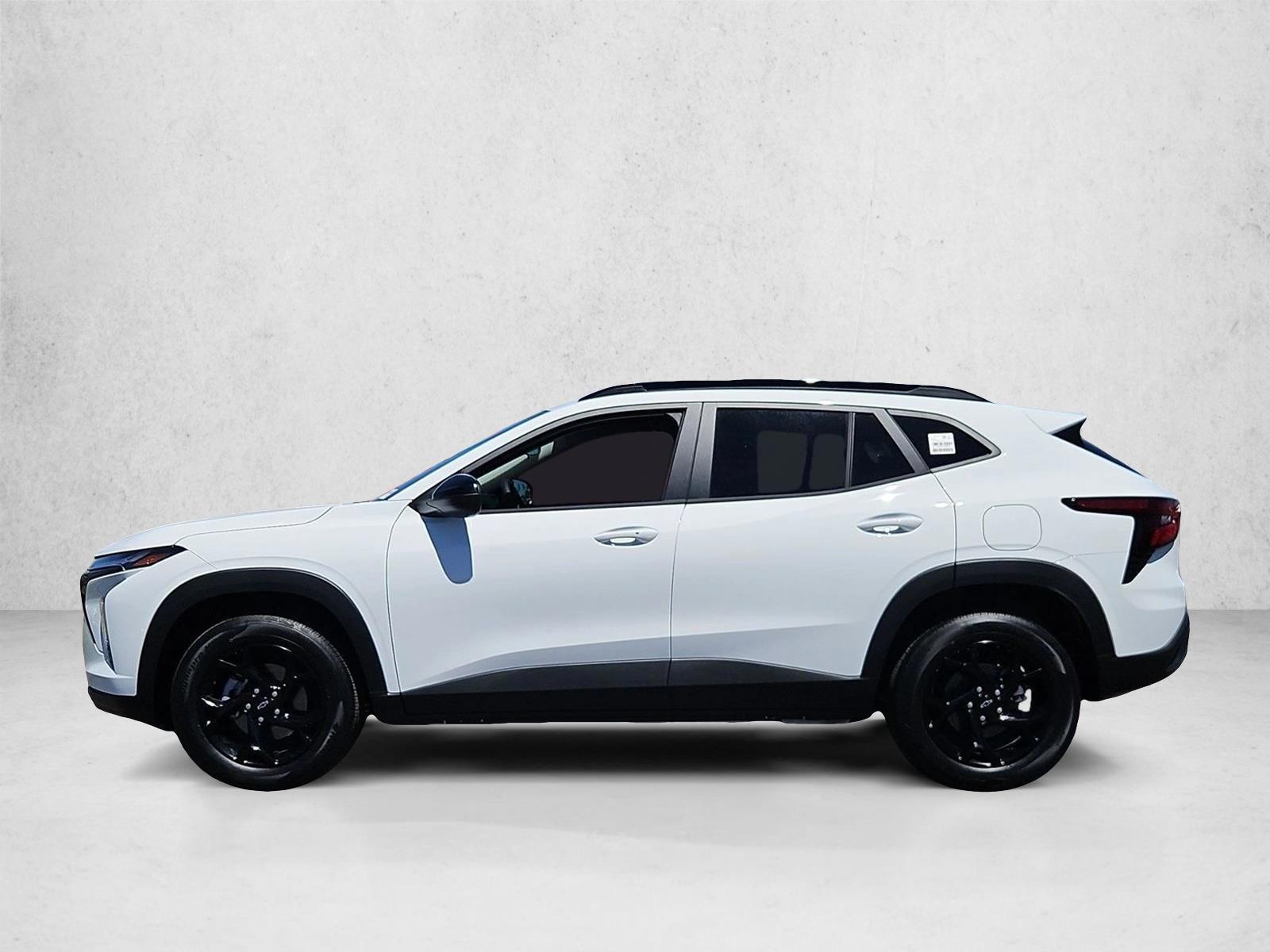 Thumbnail: 2026 Chevrolet Trax - 2