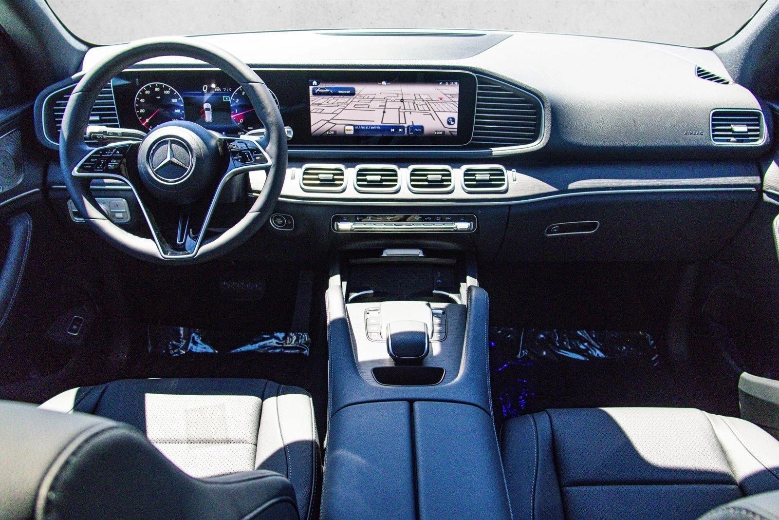 Thumbnail: 2026 Mercedes-Benz GLE - 4