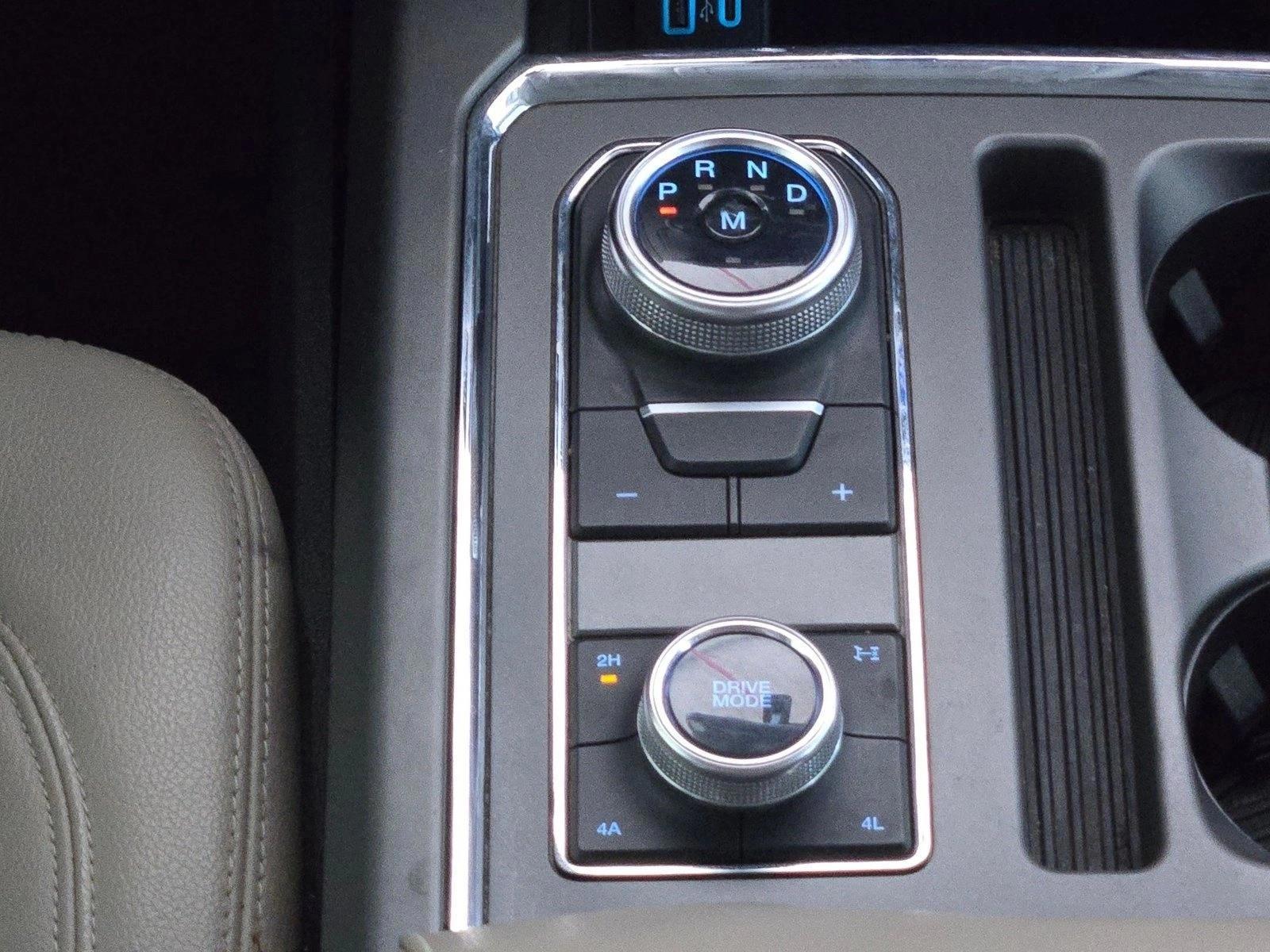 2021 Ford Expedition XLT - Photo 16