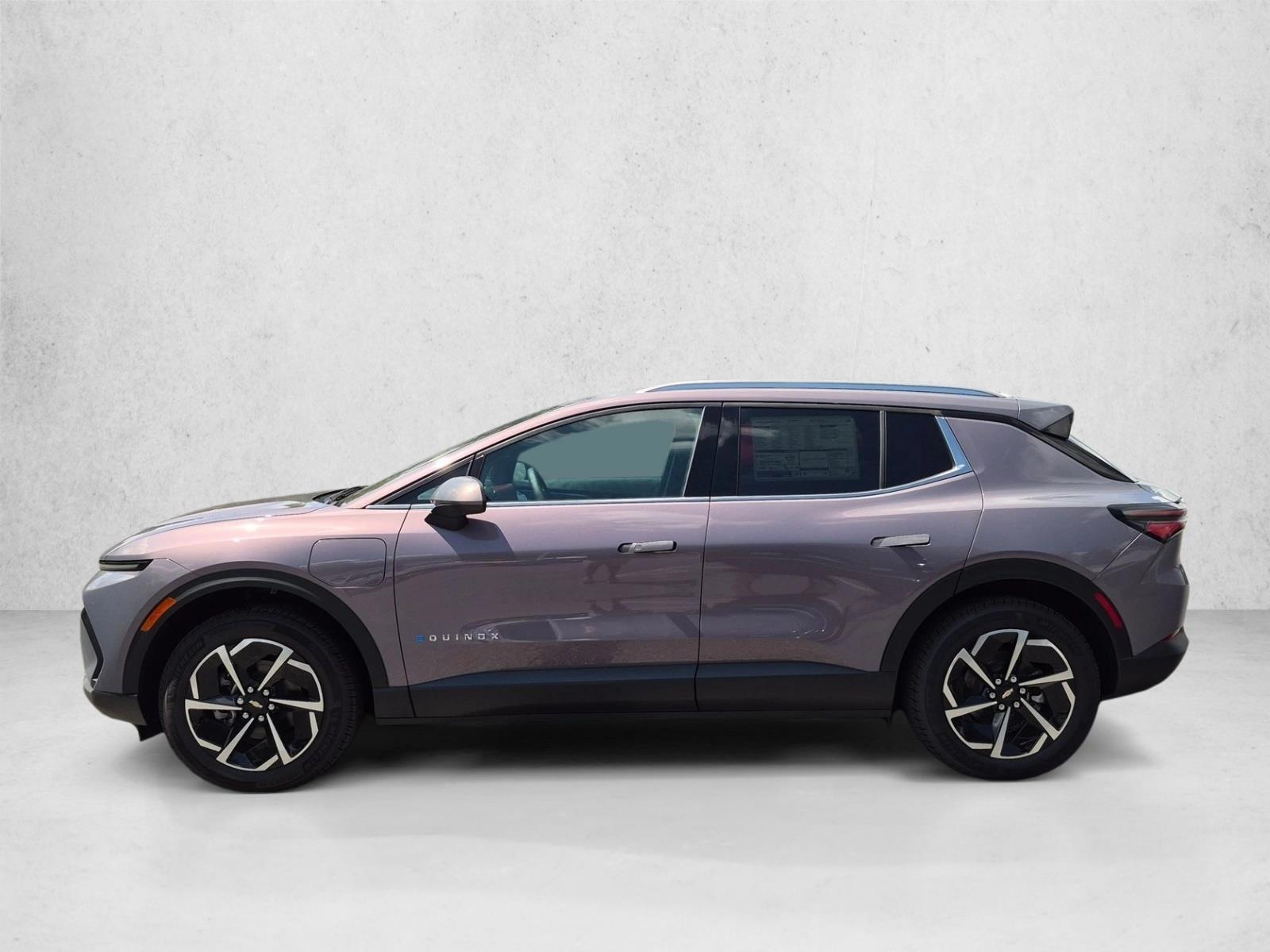 Thumbnail: 2026 Chevrolet Equinox - 2