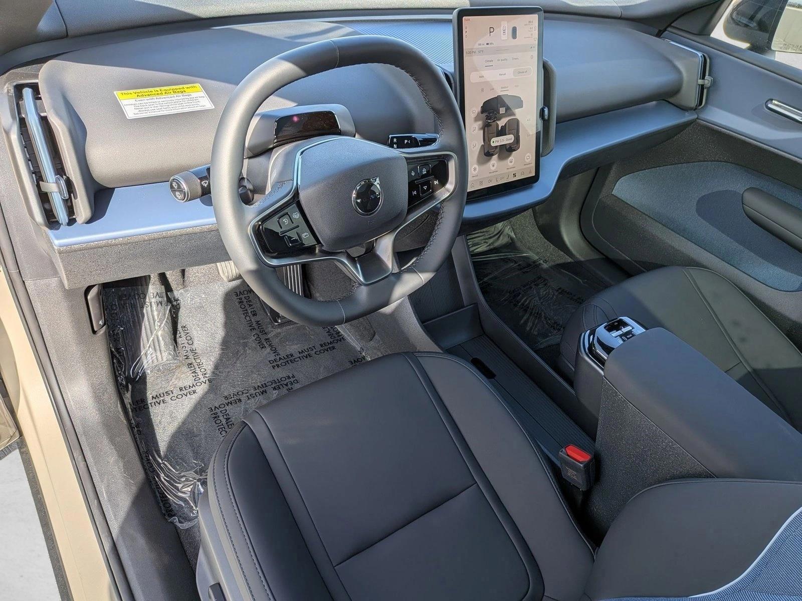 Thumbnail: 2026 Volvo EX30 - 3