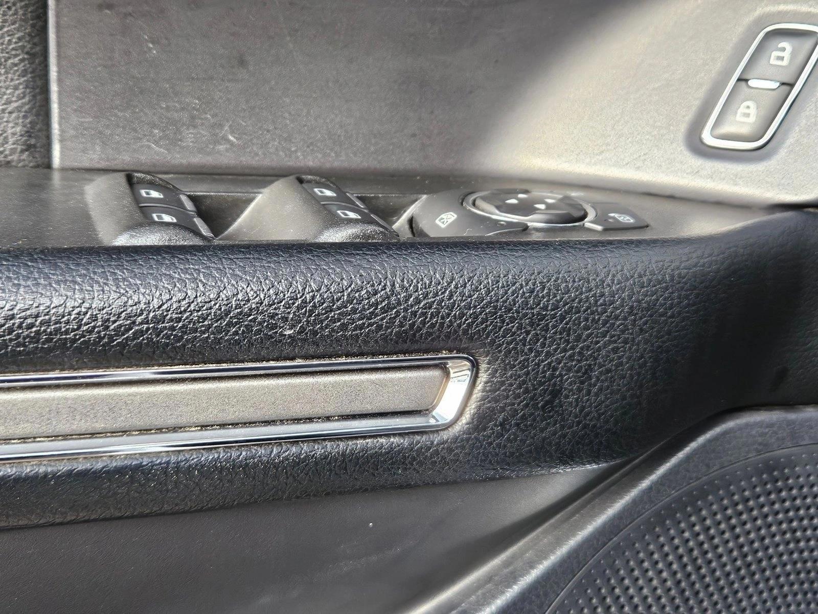 Thumbnail: 2021 Ford Expedition - 3