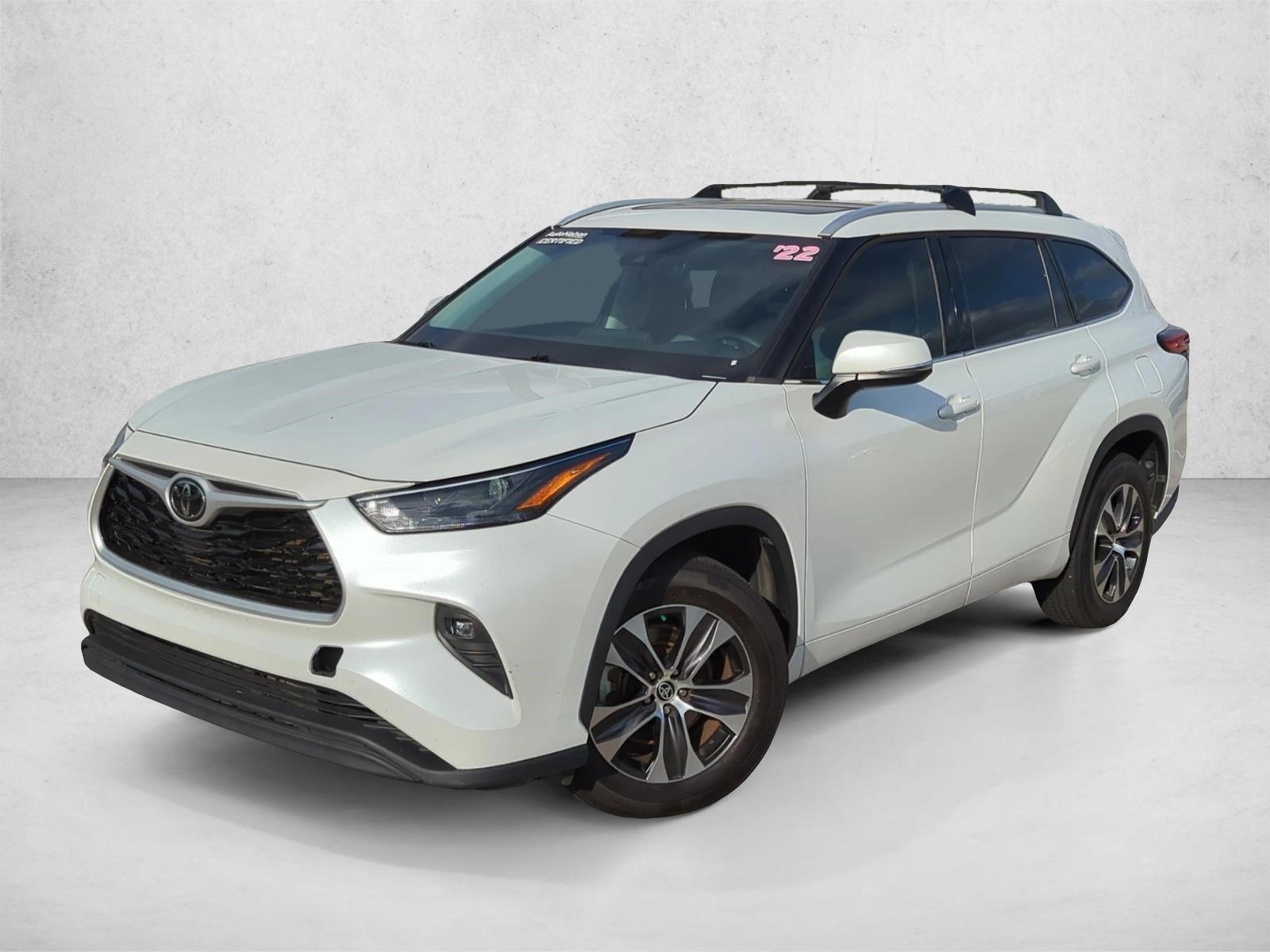 Thumbnail: 2022 Toyota Highlander - 1