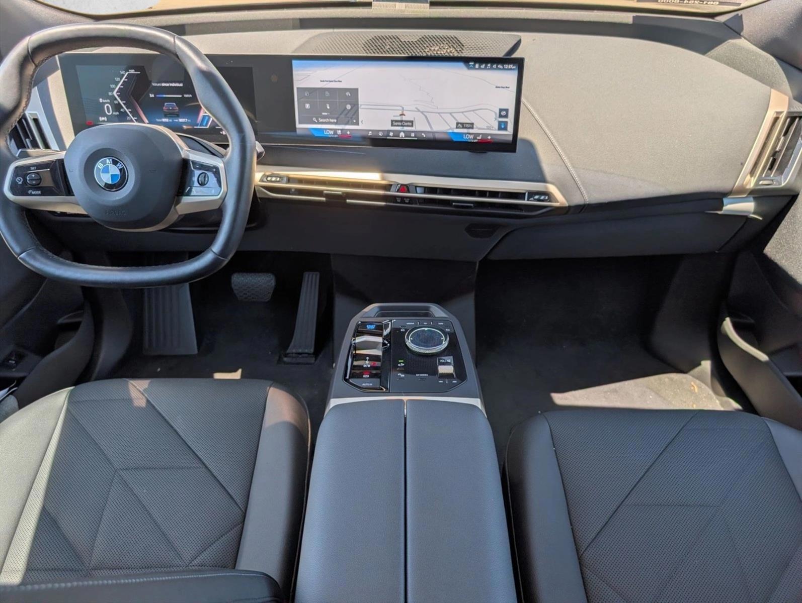 Thumbnail: 2026 BMW iX - 4