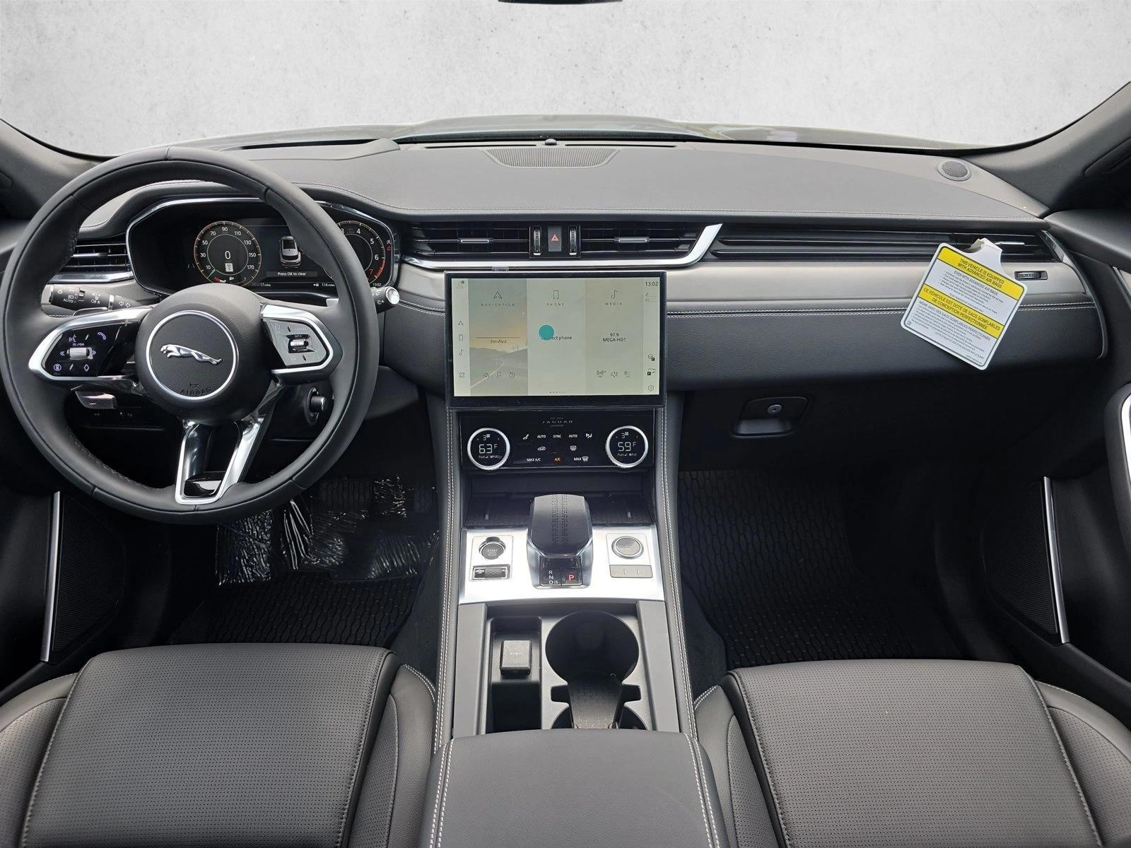 Thumbnail: 2026 Jaguar F-Pace - 3