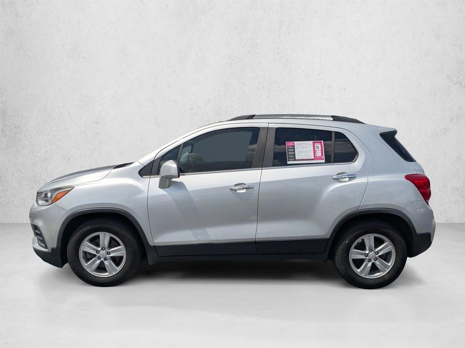 Thumbnail: 2019 Chevrolet Trax - 2