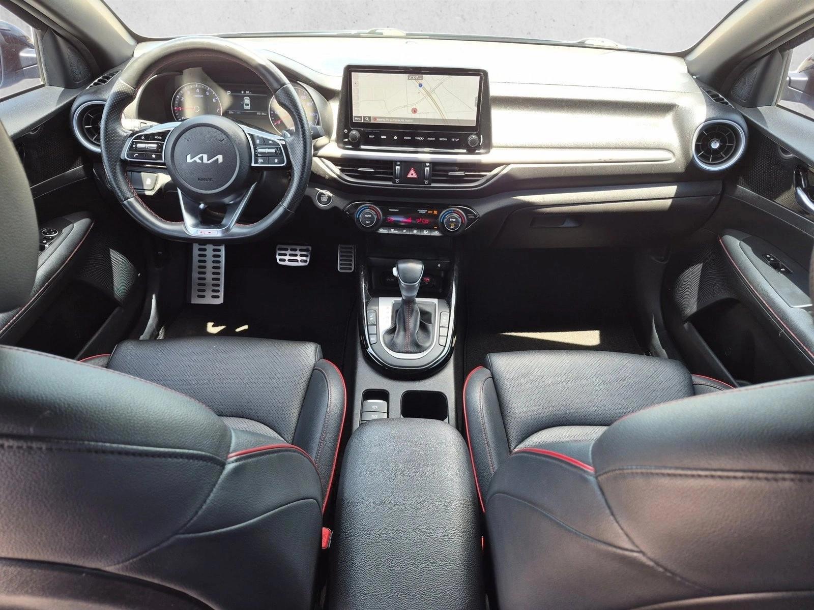 Thumbnail: 2023 Kia Forte - 3