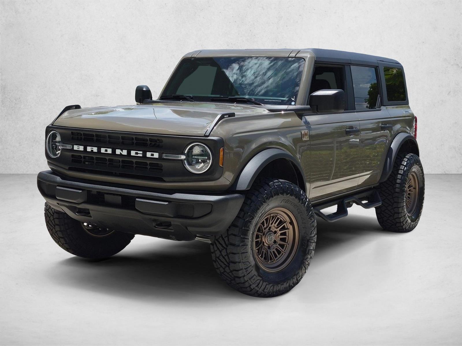 Thumbnail: 2026 Ford Bronco - 1