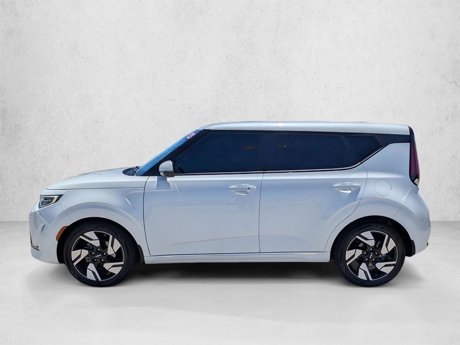 Thumbnail: 2023 Kia Soul - 2