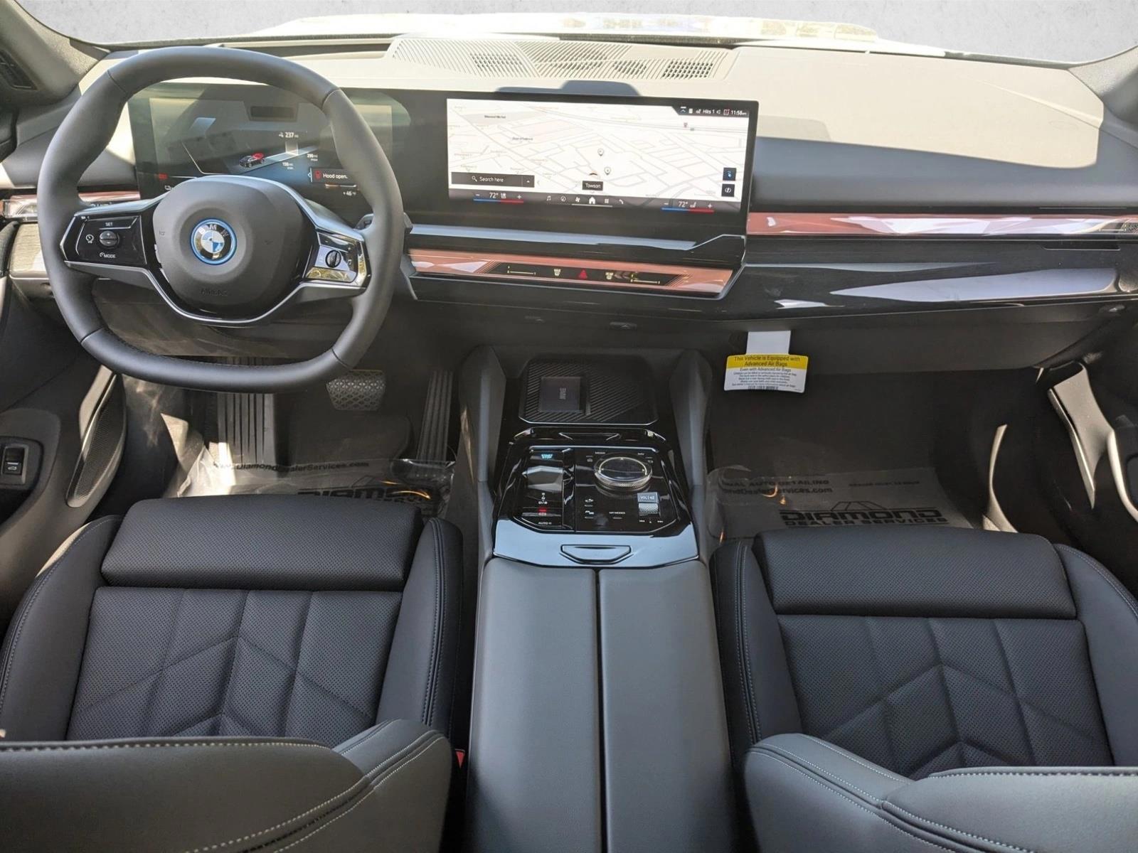 Thumbnail: 2025 BMW i5 - 3