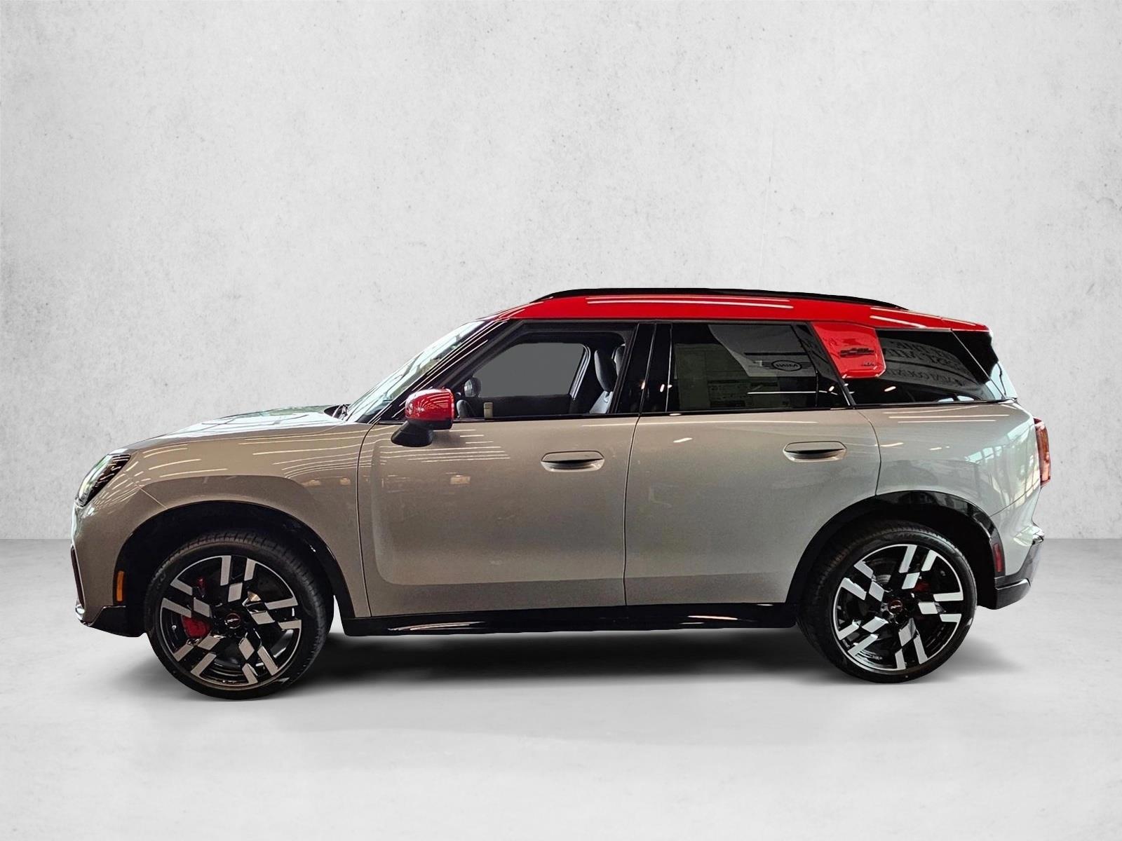 Thumbnail: 2027 MINI Cooper Countryman - 2