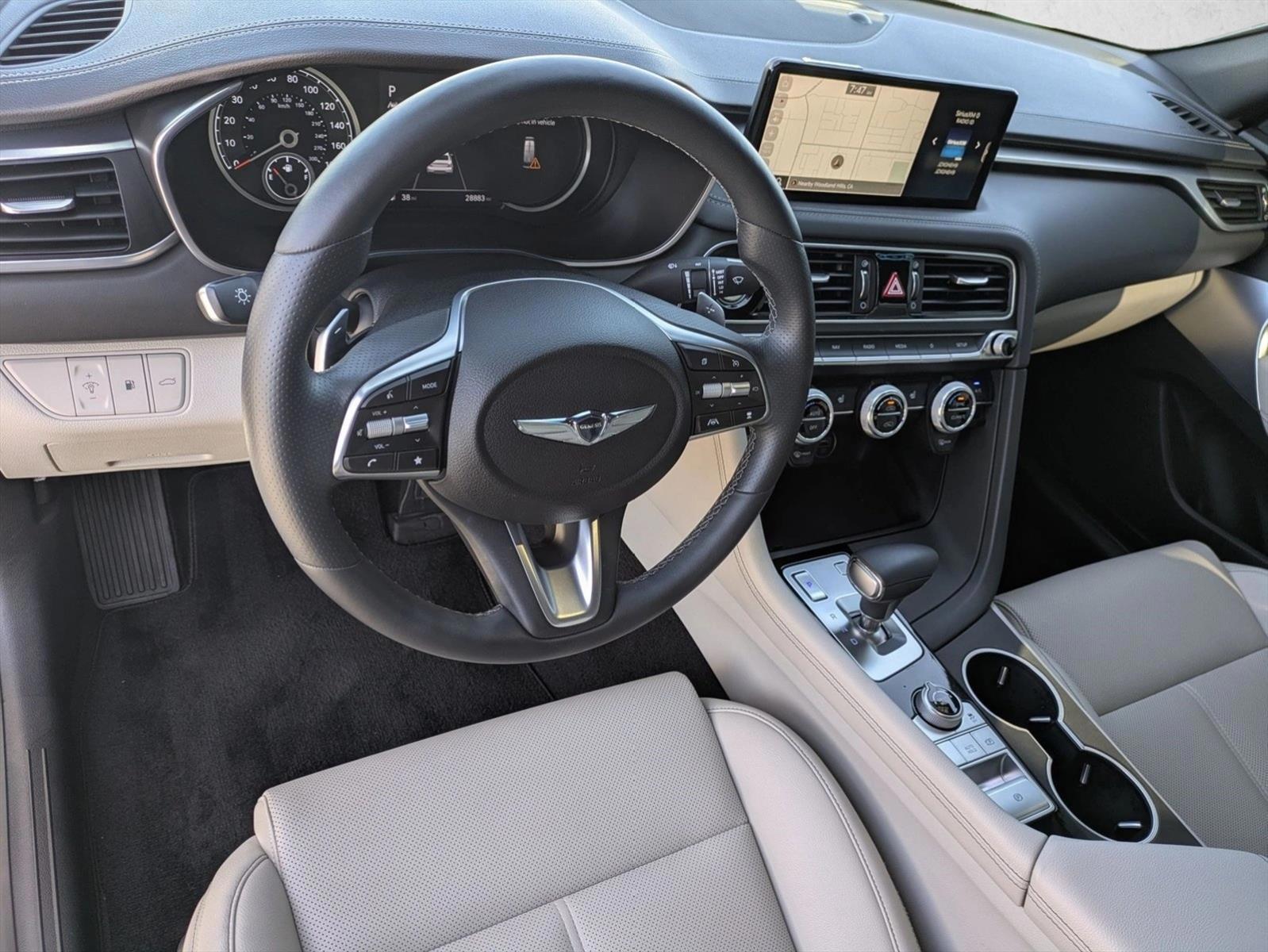 Thumbnail: 2023 Genesis G70 - 3