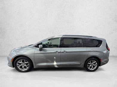 2018 Chrysler Pacifica Limited -
                  Centennial, CO