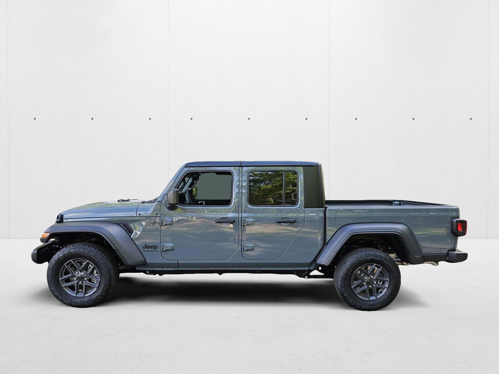Thumbnail: 2025 Jeep Gladiator - 2