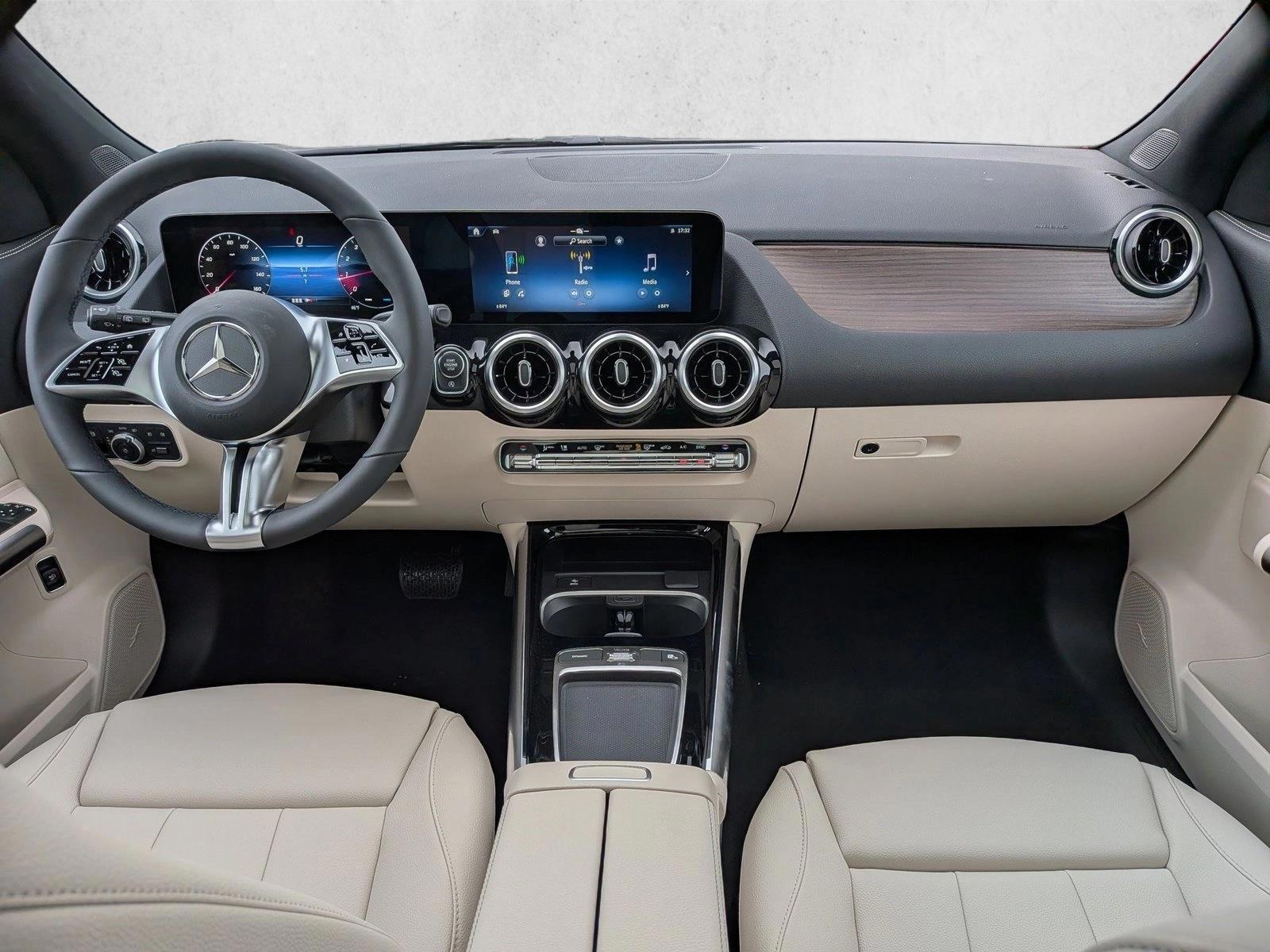 Thumbnail: 2026 Mercedes-Benz GLA - 4