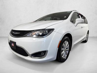2019 Chrysler Pacifica Touring L -
                  Newnan, GA