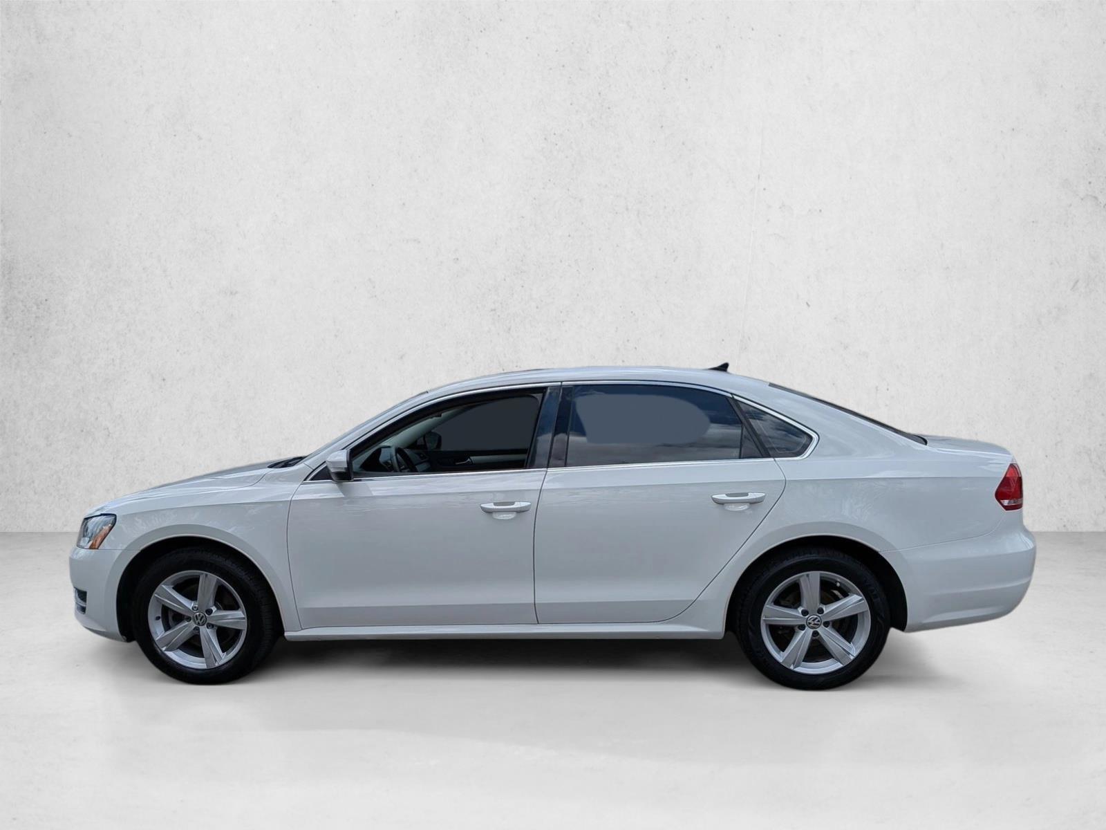 Thumbnail: 2013 Volkswagen Passat - 2