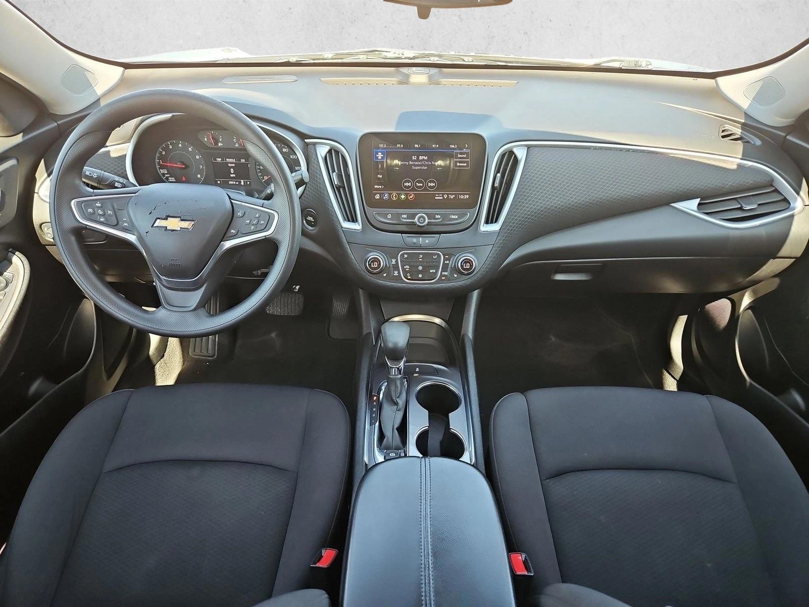 Thumbnail: 2023 Chevrolet Malibu - 5