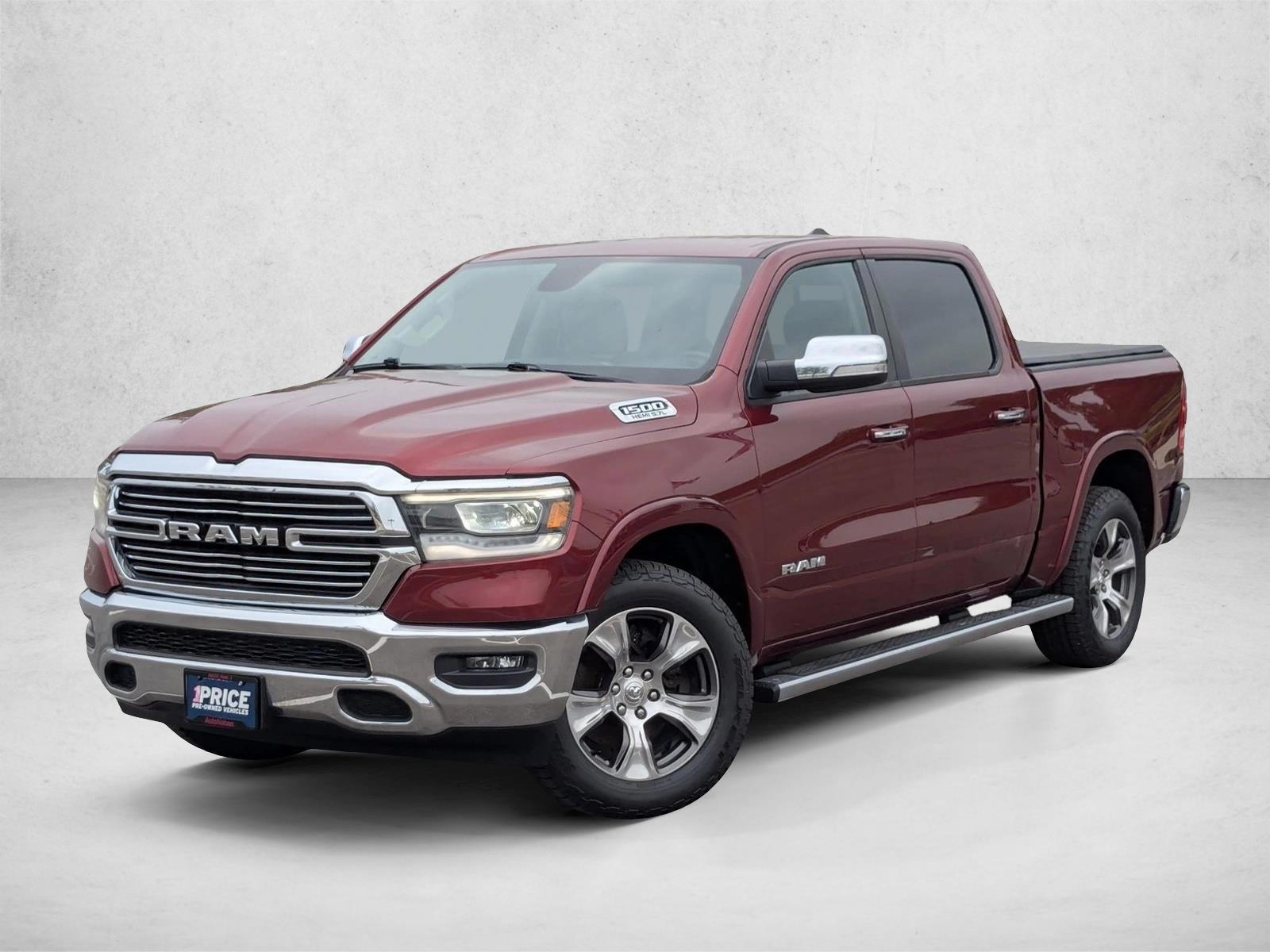 2019 RAM 1500 Laramie 4x4 Crew Cab 5'7's photo