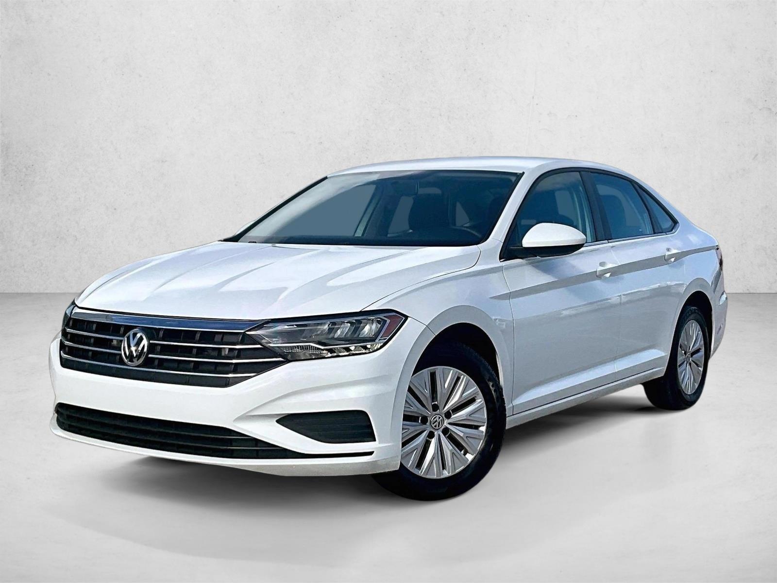 Thumbnail: 2019 Volkswagen Jetta - 1