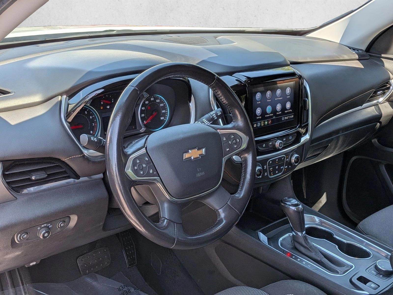 Thumbnail: 2020 Chevrolet Traverse - 3