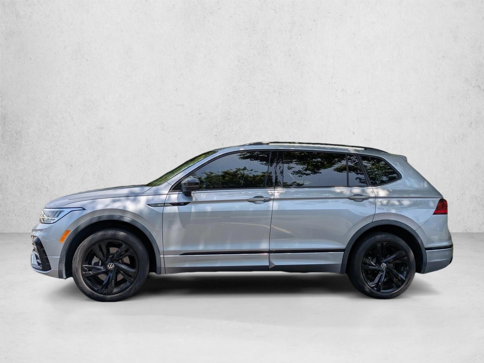 Thumbnail: 2023 Volkswagen Tiguan - 2