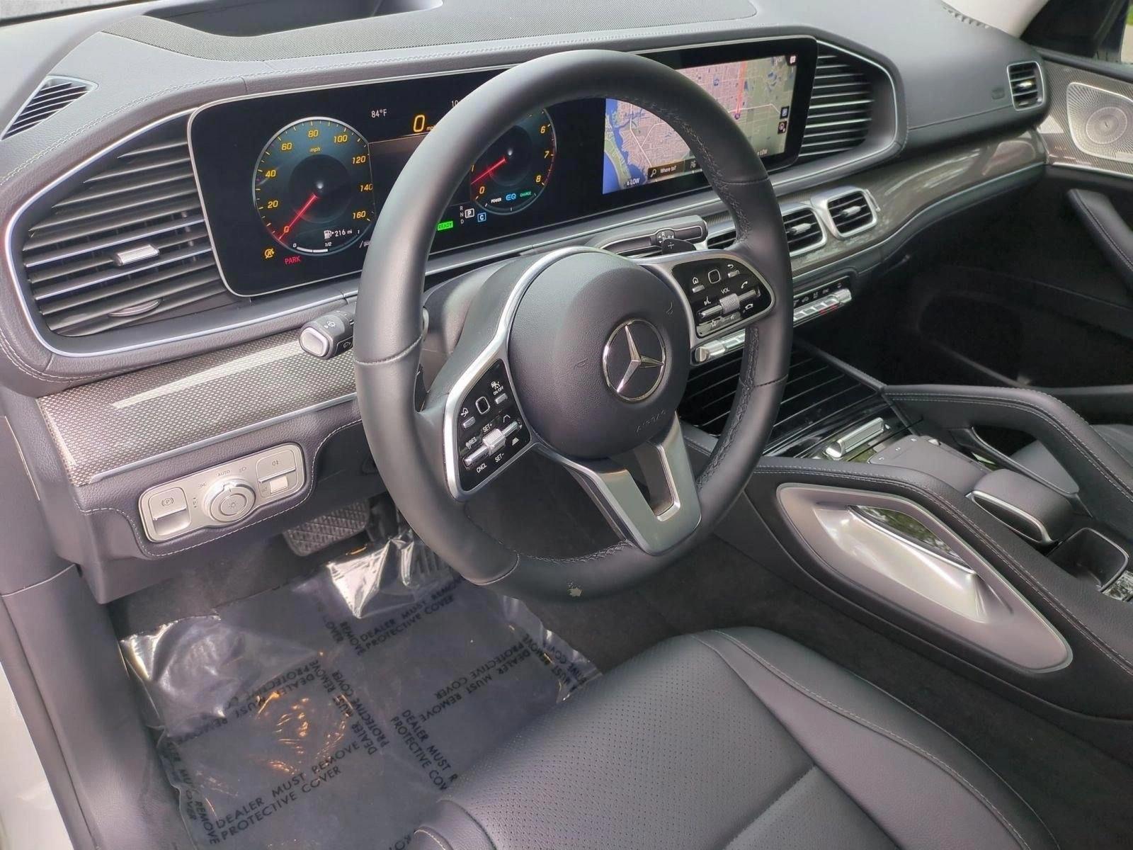 Thumbnail: 2023 Mercedes-Benz GLE - 3