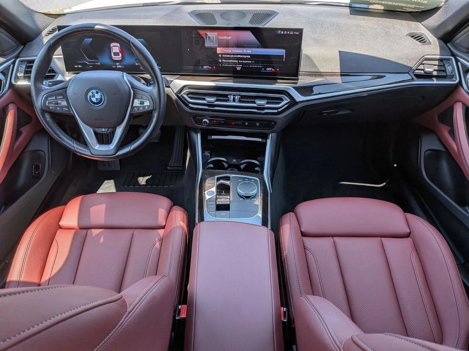 Thumbnail: 2023 BMW i4 - 4