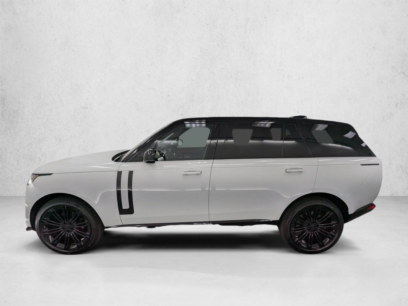 Thumbnail: 2026 Land Rover Range Rover - 2