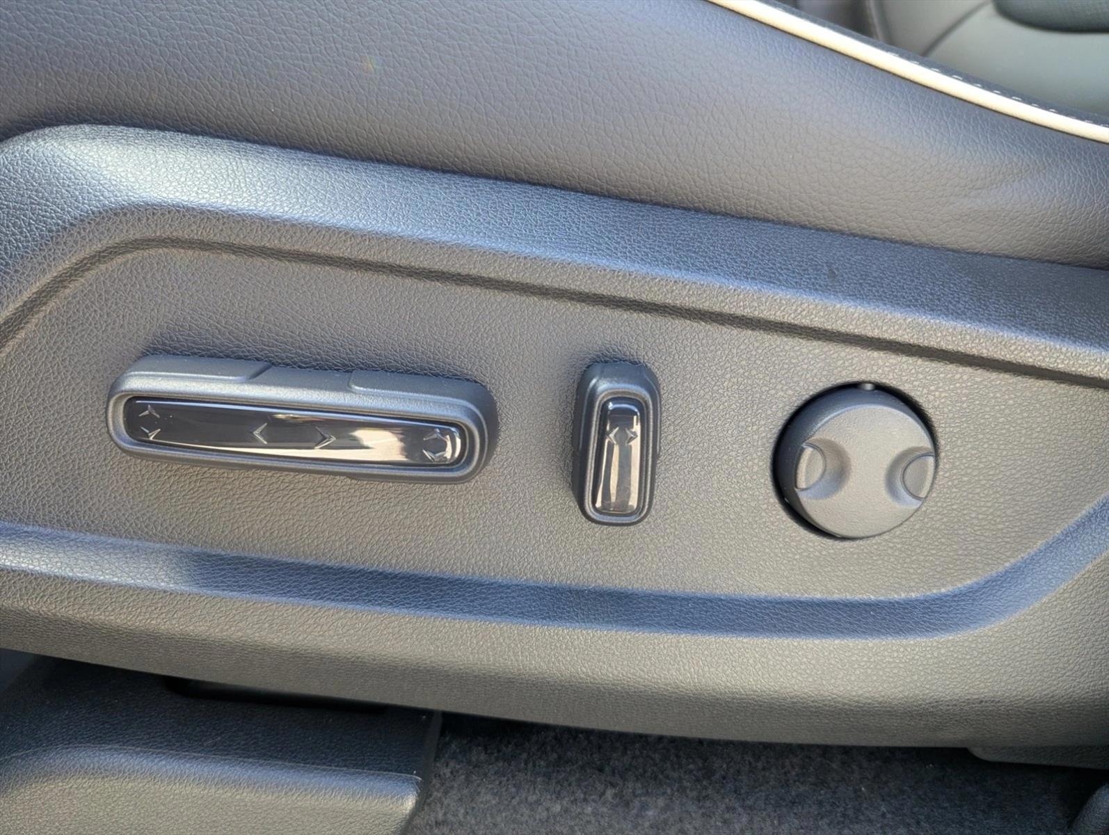 Thumbnail: 2026 Honda Pilot - 4