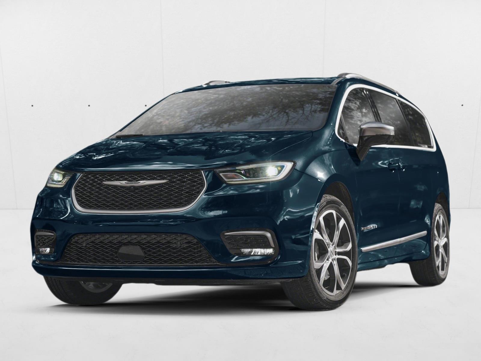 Thumbnail: 2025 Chrysler Pacifica - 1
