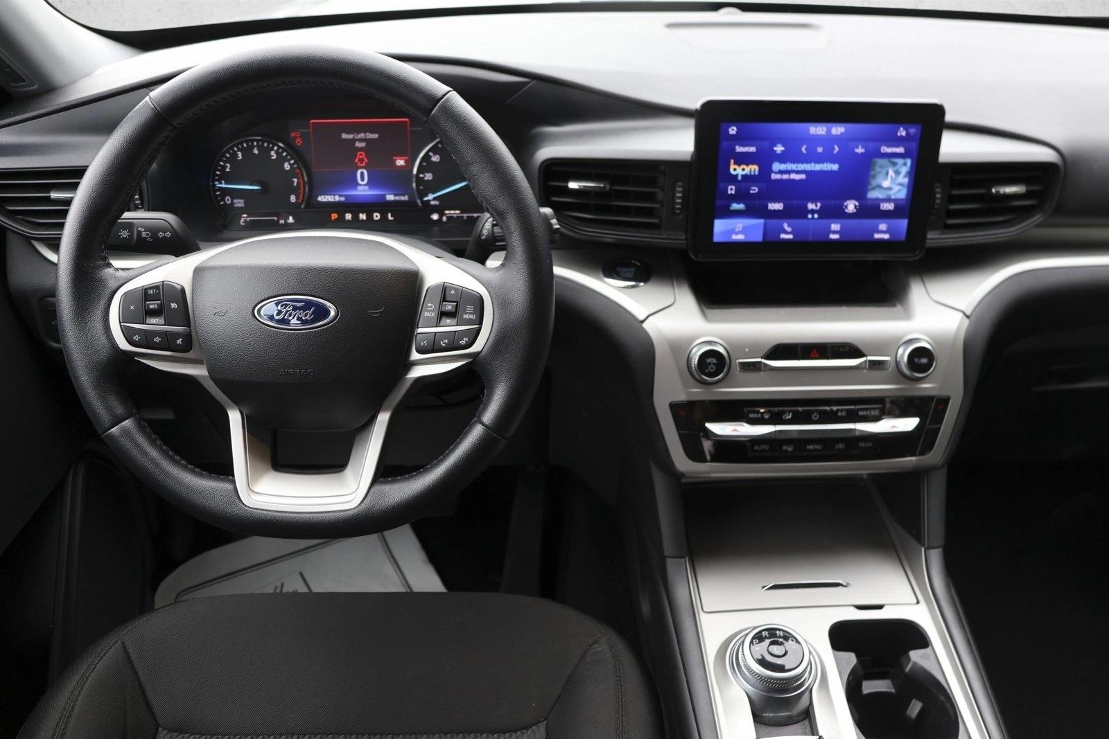 Thumbnail: 2022 Ford Explorer - 4
