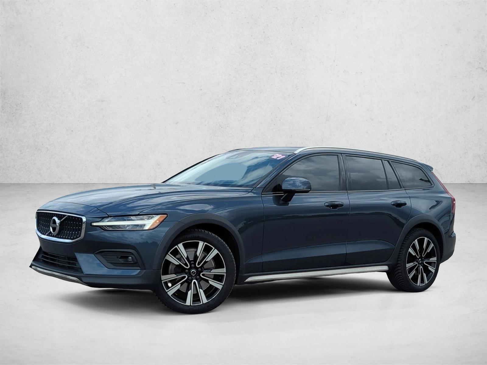 Thumbnail: 2021 Volvo V60 - 1