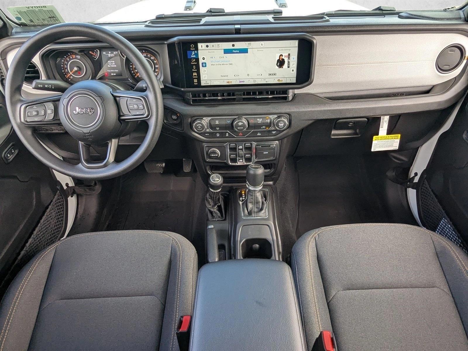 Thumbnail: 2026 Jeep Gladiator - 4