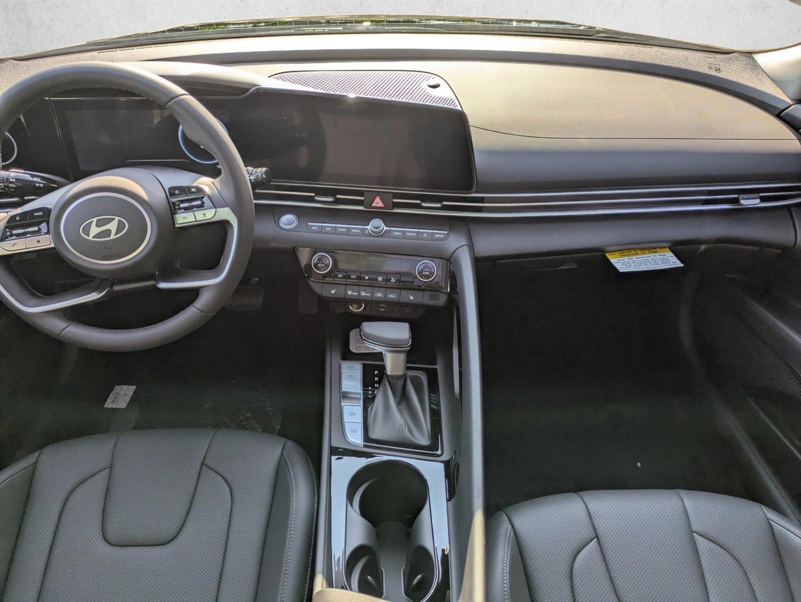 Thumbnail: 2026 Hyundai Elantra - 3